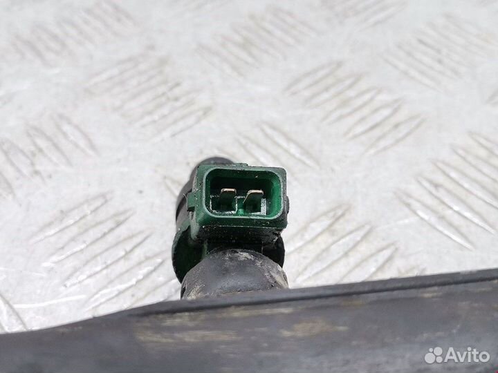 Форсунка для Volkswagen Golf 4