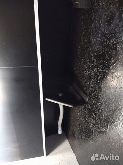 Фудтрак морской контейнер