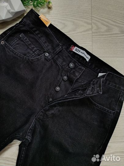 Джинсы Levi's 501 на болтах