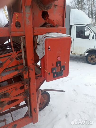 Зерноочиститель Воронежсельмаш ОВС-25, 1988