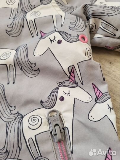 Ветровка next