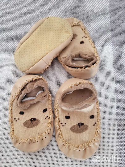 Комплект шапочка + тапочки бежевые