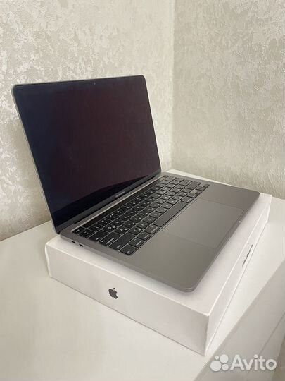 Apple MacBook Pro 13 2020