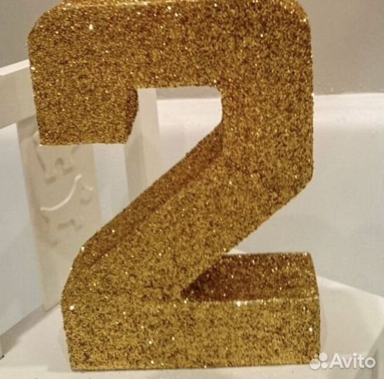 Цифра 2 на день рождения