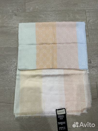 Женский шарф