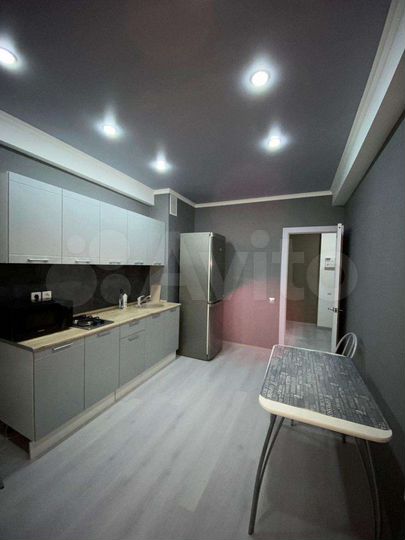 1-к. квартира, 43 м², 8/8 эт.