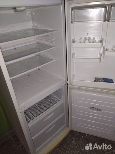 Продам холодильник не рабочий