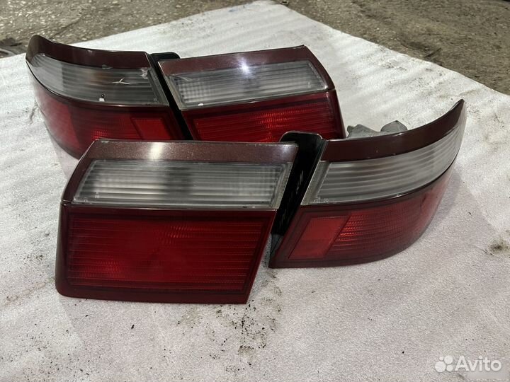 Задний фонарь левый Mazda Capella GF седан