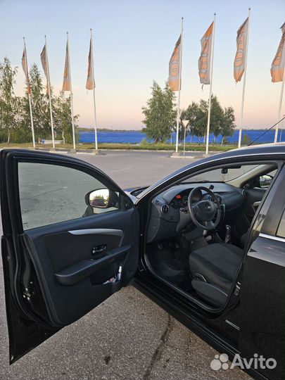 Nissan Almera 1.6 МТ, 2015, 211 000 км