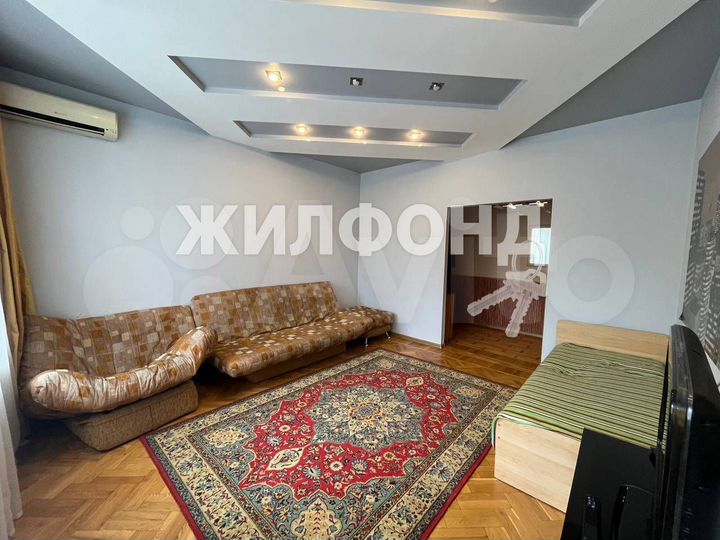 2-к. квартира, 53 м², 1/5 эт.