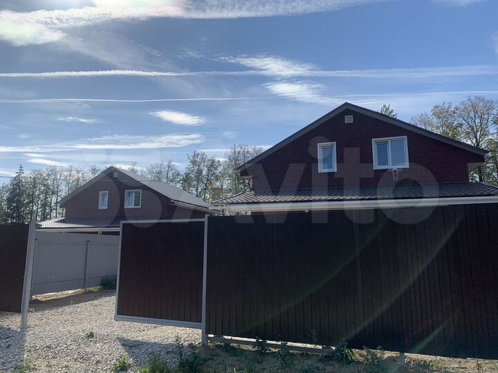 Дом 129 м² на участке 5 сот.