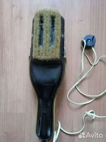 Пылесос - электрощетка ветерок-2