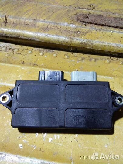 Блок управления лодочного мотора honda bf90dko