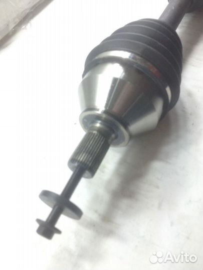 Привод левый Volvo Вольво C30 S40 V50 C50 V70