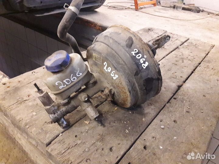 Вакуум в сборе - Nissan Almera N15