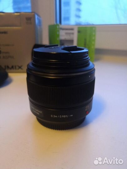 Panasonic Leica DG Summilux 25 mm F1.4 asph