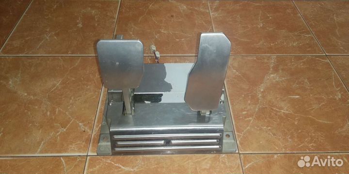 Игровой руль. аркадный автомат