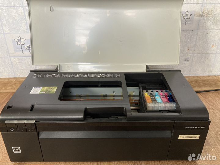 Принтер Epson Stylus Photo R290