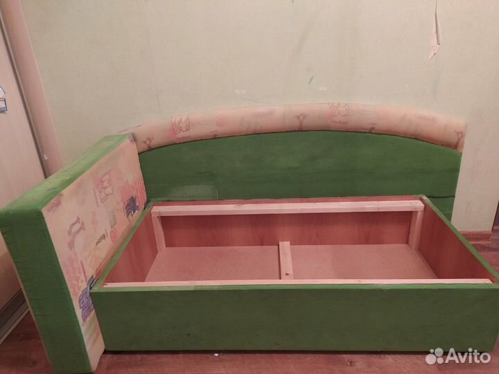 Детская кровать диван