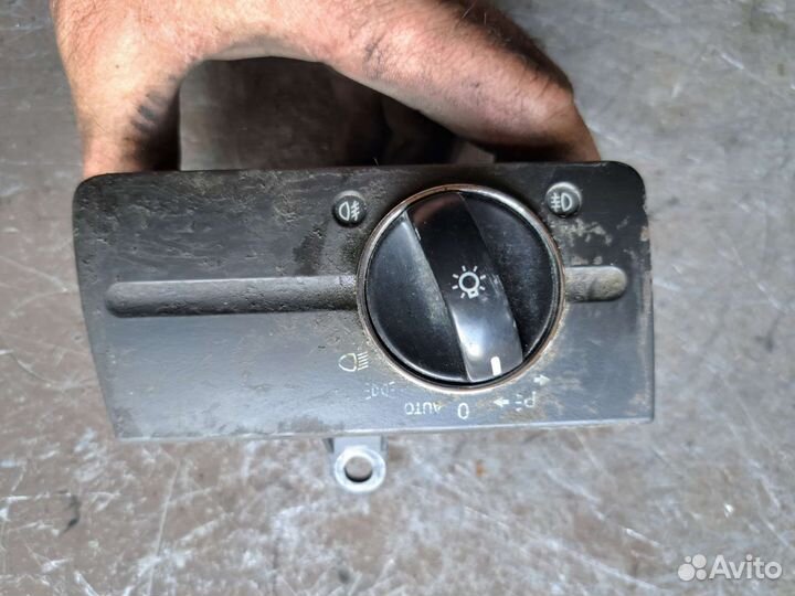 Переключател света фар Mercedes W211