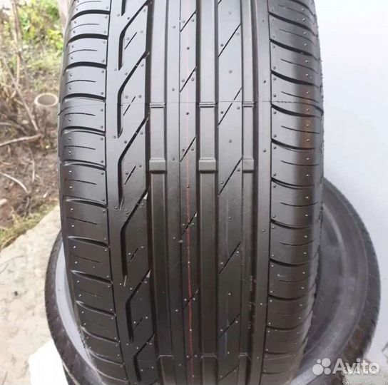 Bridgestone Turanza T001 225/60 R16 98V