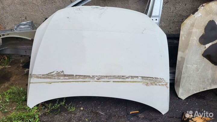 Капот Volkswagen Jetta 6