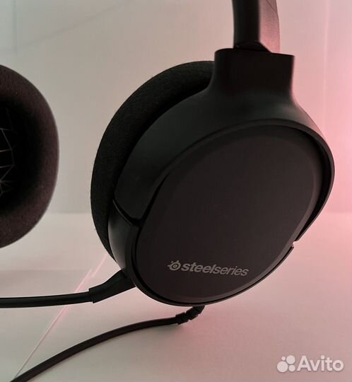 Игровые наушники steelseries arctis 1