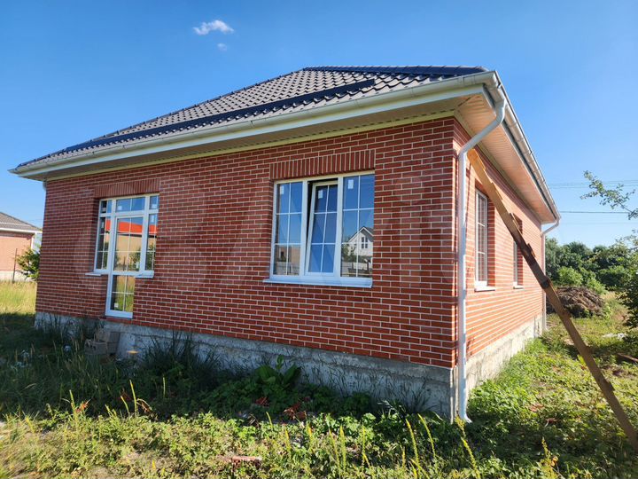 Дом 100 м² на участке 8 сот.