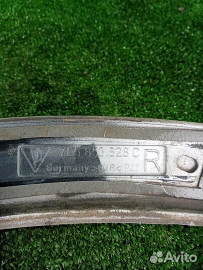 Молдинг накладка бампера задний правый Porsche