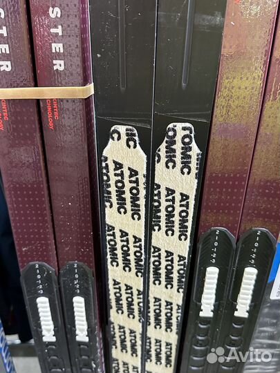 Лыжи беговые Atomic Redster С9 Carbon Skin 23/24