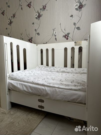 Детская кроватка bloom