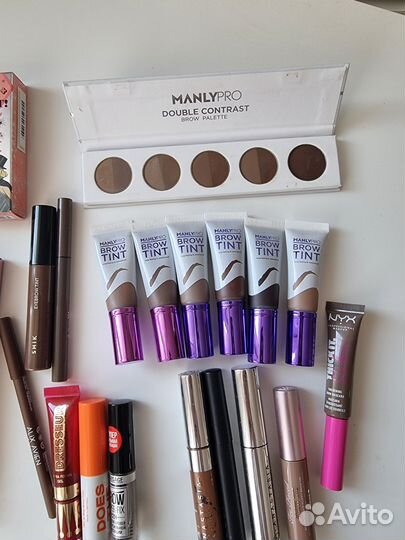 Продукт для бровей 1 шт