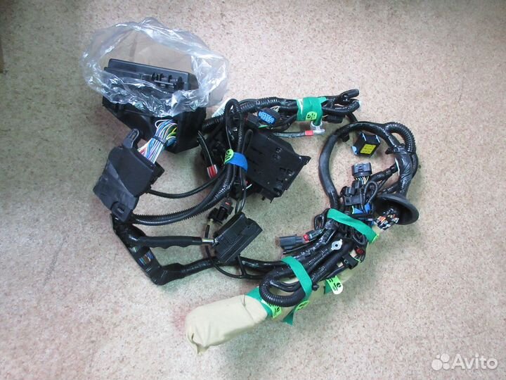 Жгут проводов моторного отсека Focus 3