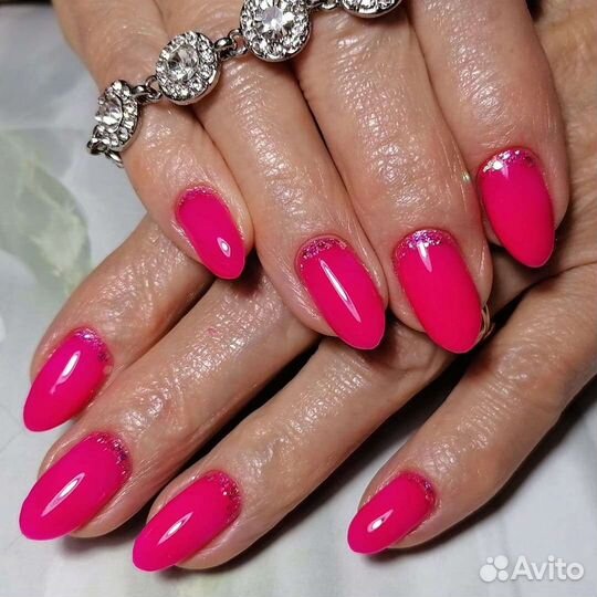 Маникюр на дому