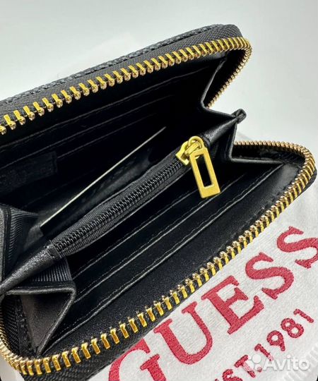 Кошелек женский guess