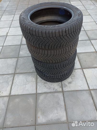 Pirelli Ice Zero 225/55 R18