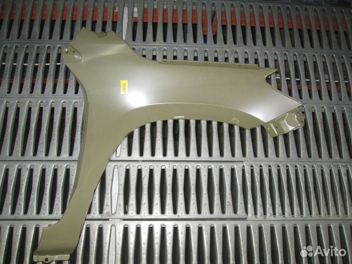 Крыло переднее левое Toyota RAV4 (XA30) 06-10