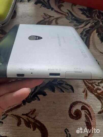 Планшет prestigio