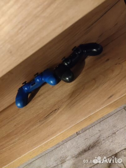 Sony playstation 4 slim