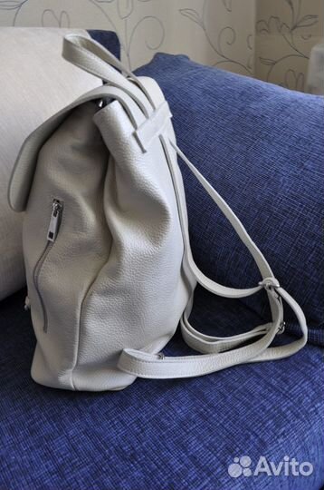 Кожаная сумка-рюкзак