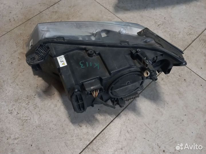 Фара правая биксенон всборе на BMW X3 F25 дорест