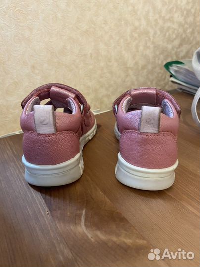 Сандалии детские ecco 21