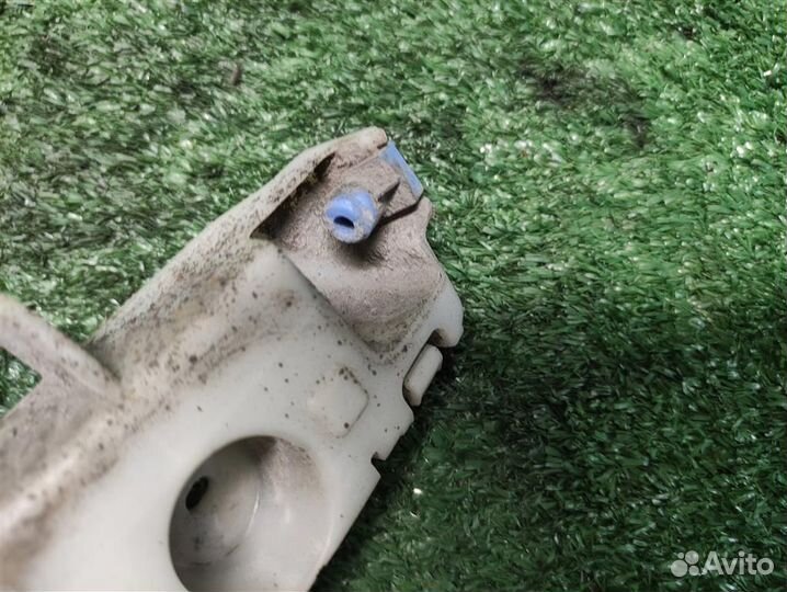 Кронштейн бампера заднего левый Chevrolet Spark