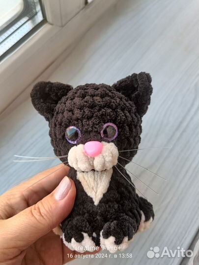 Котики вязаные игрушки