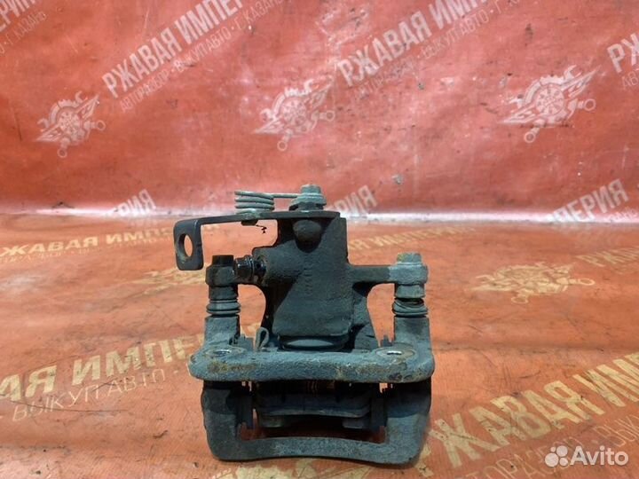 Суппорт задний правый Kia Rio Рио 3 G4FA 1 2013