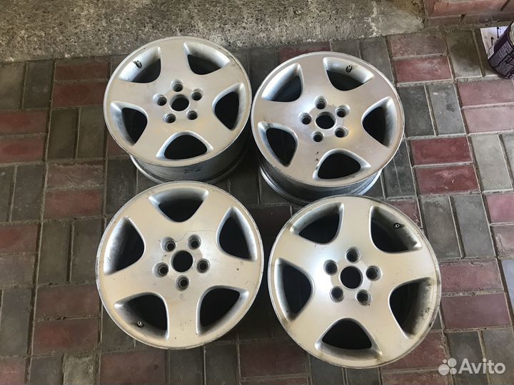 Диски R16 5х112 литые Audi