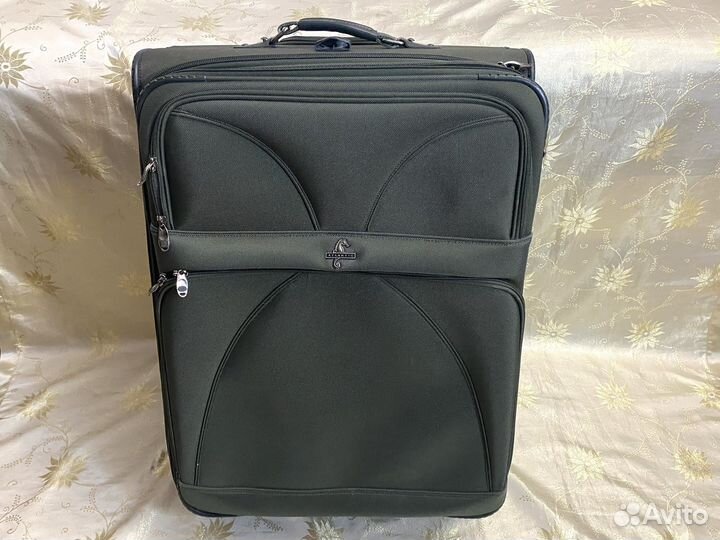 Большой чемодан Atlantic