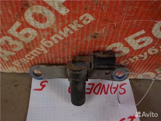 Датчик положения коленчатого вала Renault Sandero