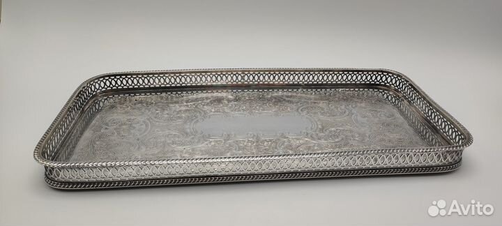 Поднос высота 3,5 см, серебрение, размер 19*41 см