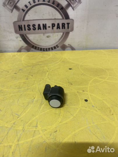 Bmw 5 GT f07 парктроник переднего бампера